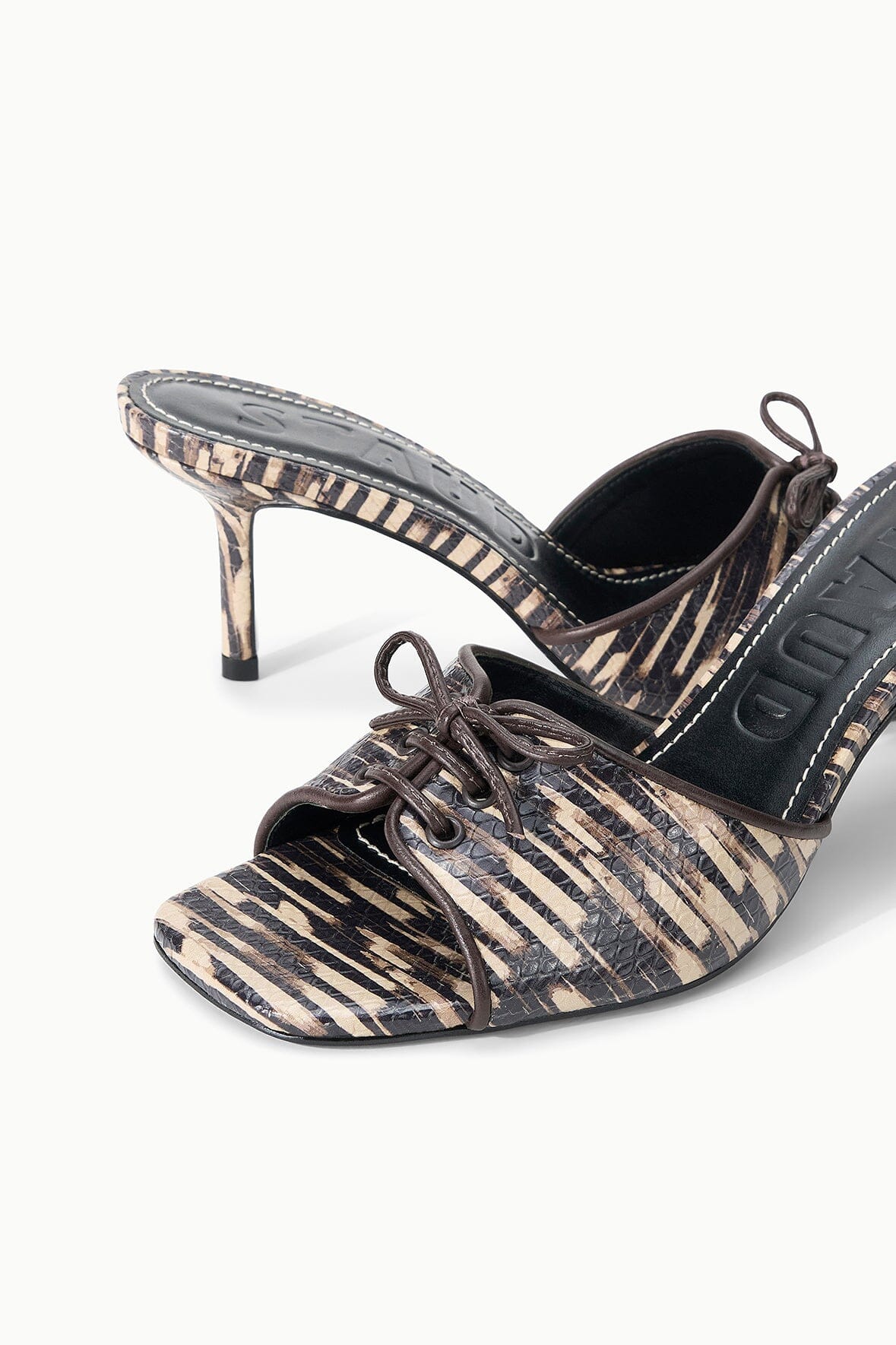 BLAKE MULE | PORCUPINE QUILL