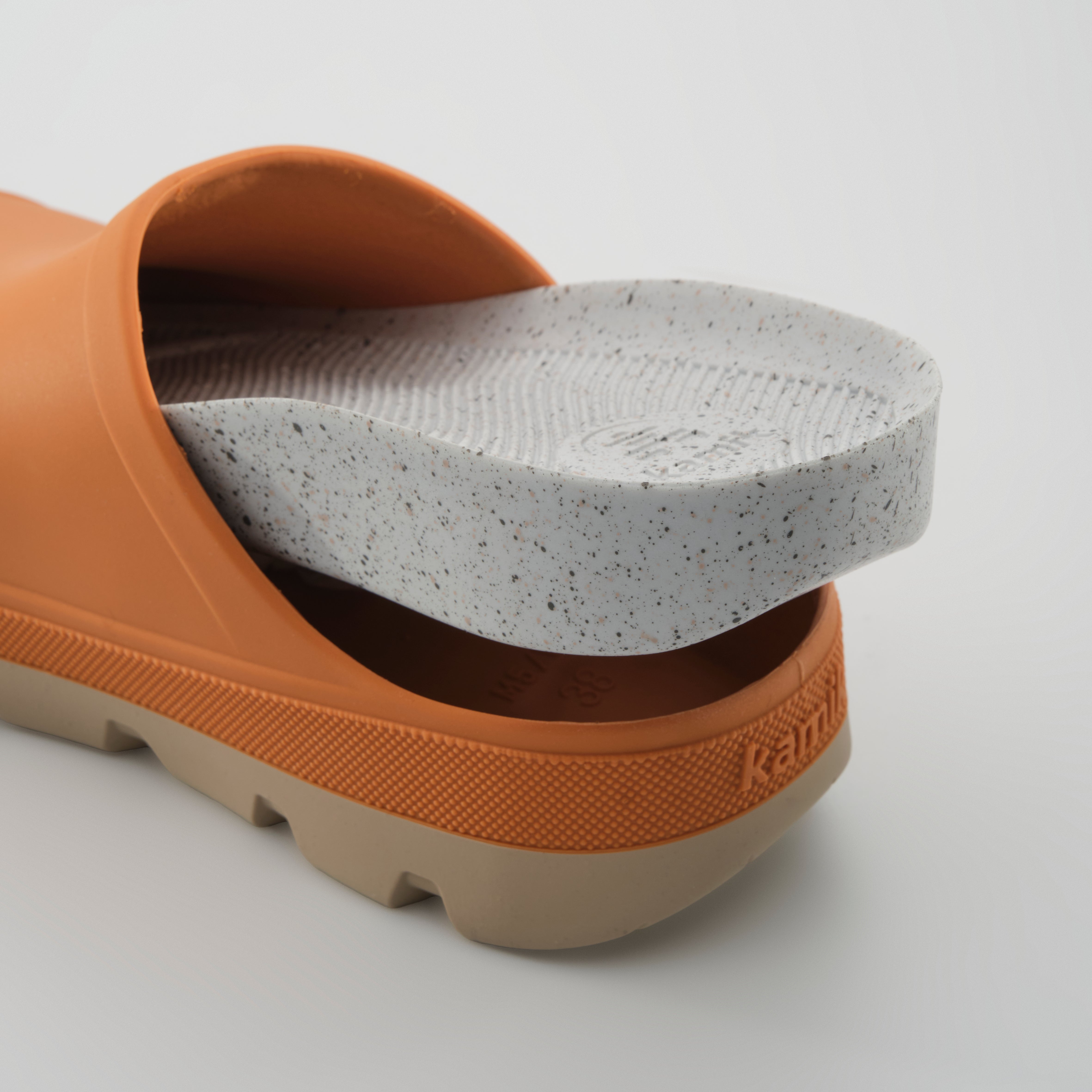 Nova - Clogs - Unisex